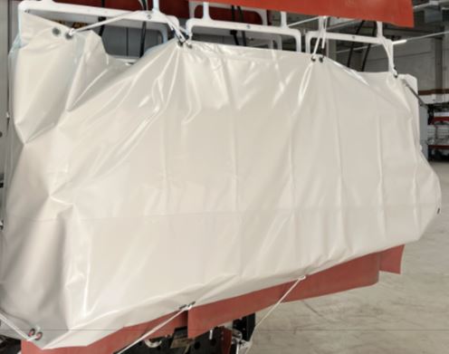 [T_001426[1.0]] Abdeckung Plane Applikatoren Straßenfahrt